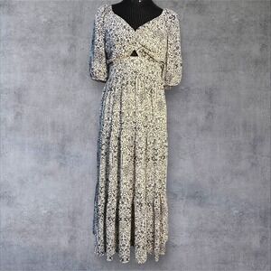 Versona Womens Smocked Maxi Dress Size M Black White Floral‎ Puff Sleeve Boho
